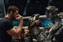 فيلم "صلب حقيقي" يتصدر إيرادات دور السينما بأمريكا الشمالية