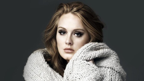 بعد انفصالها عن زوجها... المغنية أديل في "حالة جيدة" بعد انفصالها عن زوجها... المغنية أديل في "حالة جيدة"