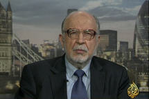 سويسرا تحقق مع وزير الدفاع الجزائري السابق خالد نزار بتهمة ارتكاب جرائم  