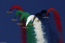 شركات الطيران تريد تحويل الخليج الى مركز الكرة الارضية