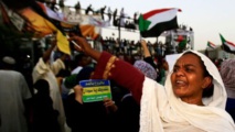 مشاهدات من ميدان الثورة في السودان .."لقد بدأت لتوها"