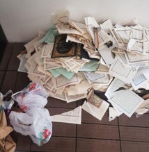 مجهولون يمزقون عشرات المصاحف في مسجد في بريمن مجهولون يمزقون عشرات المصاحف في مسجد في بريمن