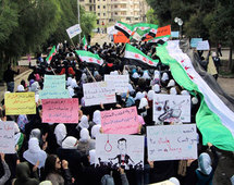   سوريا لم ترد على الجامعة وقتلى بعدة مدن في "جمعة الجيش الحر يحميني"