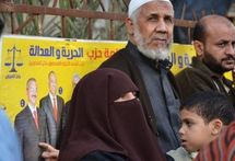  السلفيون والاخوان يحصلون على أكثر من نصف مقاعد البرلمان المصري 