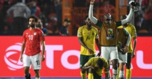  رئيس اتحاد الكرة يستقيل بعد هزيمة المنتخب المصري على أرضه