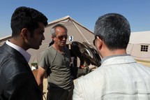 صقارون مشاركون في المهرجان