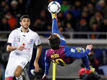 برشلونة يلحق بسانتوس الى النهائي على حساب السد