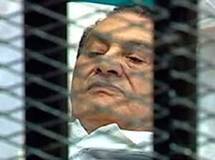  بعد توقف ثلاثة اشهرالقاضي يؤجل محاكمة مبارك ونجليه معاونيه إلى الاثنين 