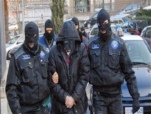 احتجاز أمريكيين اثنين على خلفية مقتل شرطي إيطالي في وسط روما