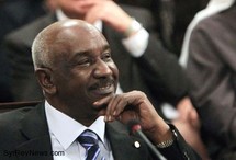 تقرير الدابي يحمل "طرفي" الازمة السورية مسؤولية  العنف والتمديد مرجح لشهر جديد