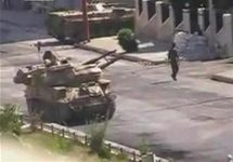 مقتل 30 في حمص وعرض عربي للتعاون مع الامم المتحدة حول بعثة المراقبين في سوريا