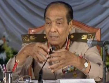 المشير طنطاوي يلتقي مسؤولا اميركيا رفيعا لمناقشة قضية الجمعيات الاهلية