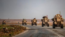 القوات الأمريكية تخلي أكبر قواعدها في شمالي سوريا