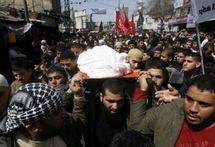 الغارات الاسرائيلية تتواصل على قطاع غزة وارتفاع القتلى الى 15 منذ عصر الجمعة