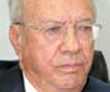 انشاء لجنة للدفاع عن رئيس الوزراء التونسي السابق قائد السبسي المتهم بالتعذيب