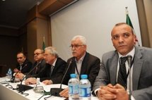 مؤتمر المعارضة السورية يصدر ميثاقا لسوريا المستقبل وسط خلافات بين مكوناته