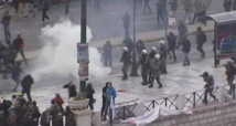 اندلاع أعمال شغب خلال احياء ذكرى وفاة طالب (15 عاما) برصاص الشرطة