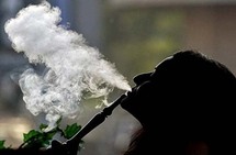 بعض السعوديات يفضلن الشيشة على العريس