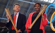 إيقاد شعلة أولمبياد لندن 2012 من مكان انطلاق أول ألعاب أولمبية قبل 2800 عام إيقاد شعلة أولمبياد لندن 2012 من مكان انطلاق أول ألعاب أولمبية قبل 2800 عام