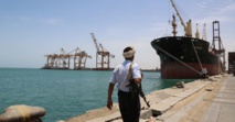 جماعة الحوثي : 900 مليون دولار خسائر ميناء الحديدة بسبب الحرب
