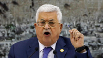 عباس يرفض "صفقة القرن"ومسيرة غاضبة بالضفة الغربية 