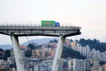 بينيتون تفصل مصورها المبدع لتصريحاته عن انهيار جسر جنوة