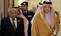 أربع مليارات دولار مساعدات لليمن المهدد اقتصاده بالانهيار معظمها سعودية