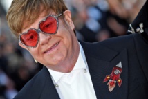 إلتون جون يقطع حفلته بأوكلاند بسبب معاناته من مشاكل في صوته إلتون جون يقطع حفلته بأوكلاند بسبب معاناته من مشاكل في صوته