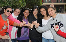 المصريون أدلوا بأصواتهم لانتخاب خليفة مبارك في جولة اولى غير حاسمة