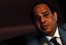  السيسي وعائلته بالحجر الصحي بعد مخالطته جنرالا مات بـ”كورونا” 