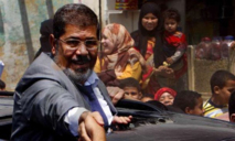 الاخوان يعلنون فوز مرسي في اول انتخابات رئاسية بعد مبارك