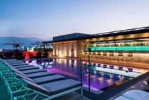 فنادق إسبانية تتحول لاستقبال الأطباء والممرضين في زمن الكورونا  