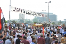 مبارك يعالج في مستشفى عسكري وتوتر قبيل اعلان اسم "الريس"