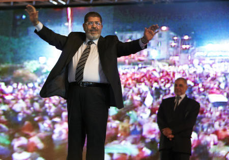 اعلان مرسي رئيسا لمصر والغضب ينفجر في مدينه نصر