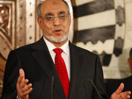 خلال جلسة المساءلة رئيس الحكومة يحرض الليبيين على التونسيين