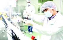 صناعة الدواء العالمية تفحص 145 علاجا محتملا لـ "كوفيد-19"