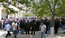 سكان الجولان المحتل أهدأ المحافظات السورية يترقبون بقلق الوضع في بلدهم سكان الجولان المحتل أهدأ المحافظات السورية يترقبون بقلق الوضع في بلدهم