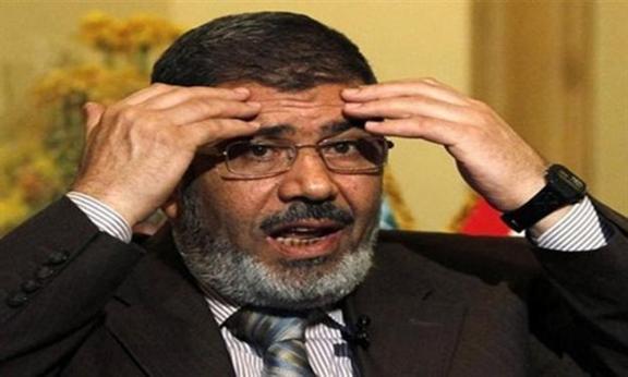مرسي يلغي الاعلان الدستوري المكمل ويحيل طنطاوي وعنان على التقاعد