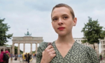 مسلسل درامي لإحياء اليديشية لغة يهود أوروبا بعد إندثارها مسلسل درامي لإحياء اليديشية لغة يهود أوروبا بعد إندثارها