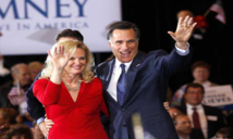 الجمهوريون ينصبون رومني مرشحا للحزب وزوجته تبرز الجانب الانساني لديه