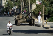 الاشتباكات تتواصل في ريف دمشق وحلب والجيش الحر يعلن تدمير مروحيات