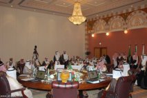 مجلس التعاون الخليجي يدعو الى "انتقال سلمي" في سوريا وانفجار عبوتين بدمشق