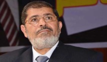 مرسي يعين عشرة محافظين جدد نصفهم من جماعة الاخوان