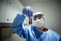 الصحة العالمية تحتفي بنتائج دراسة بريطانية عن علاج لكورونا