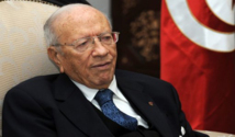 الباجي قايد السبسي: الترويكا الحاكمة في تونس "فشلت" والديموقراطية "توقف"