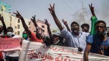 السودان- عشرات الآلاف يتظاهرون من أجل "الحرية والسلام والعدالة"