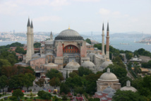 روسيا تنتقد مقترح تحويل تركيا متحف آيا صوفيا لمسجد