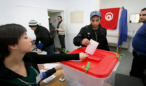 انتخابات عامة في تونس منتصف 2013 والنهضة تتنازل عن النظام البرلماني الصرف