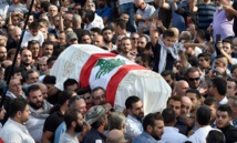 "الانتحار".. جرس إنذار يدق أبواب ساسة لبنان
