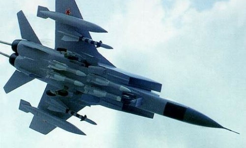 الشرطة الاردنية تعتقل عشرات السوريين وطائرات النظام تقصف داخل سوريا